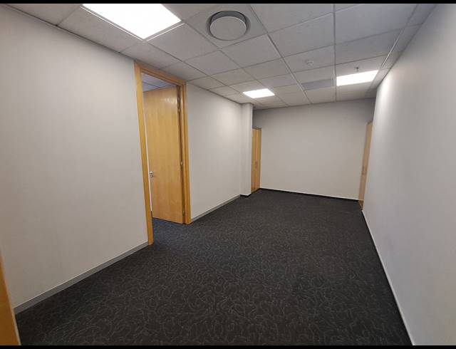 1,295M² OFFICE TO LET IN MELROSE ARCH